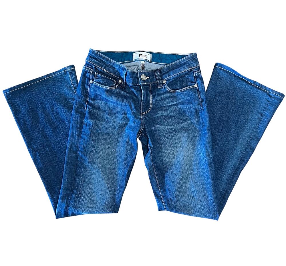 PAIGE Women’s Skyline Boot Petite Medium Wash Low Rise Jeans Size 26